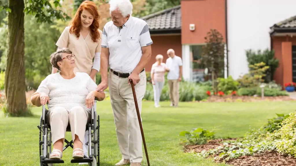 How to Choose the Best Senior Living Community for You